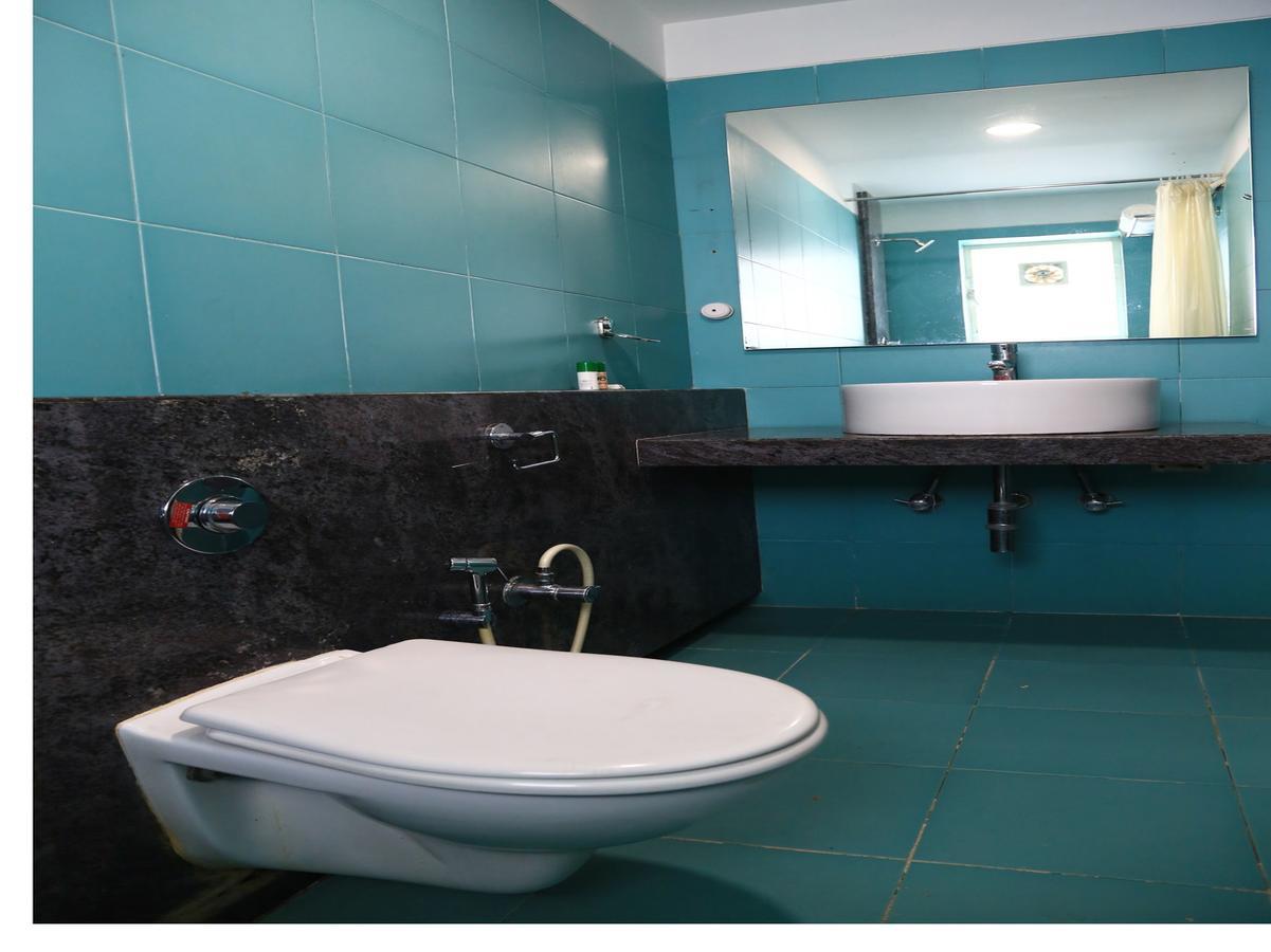Oyo 13771 Executive Residency Ξενοδοχείο Πούνε Εξωτερικό φωτογραφία