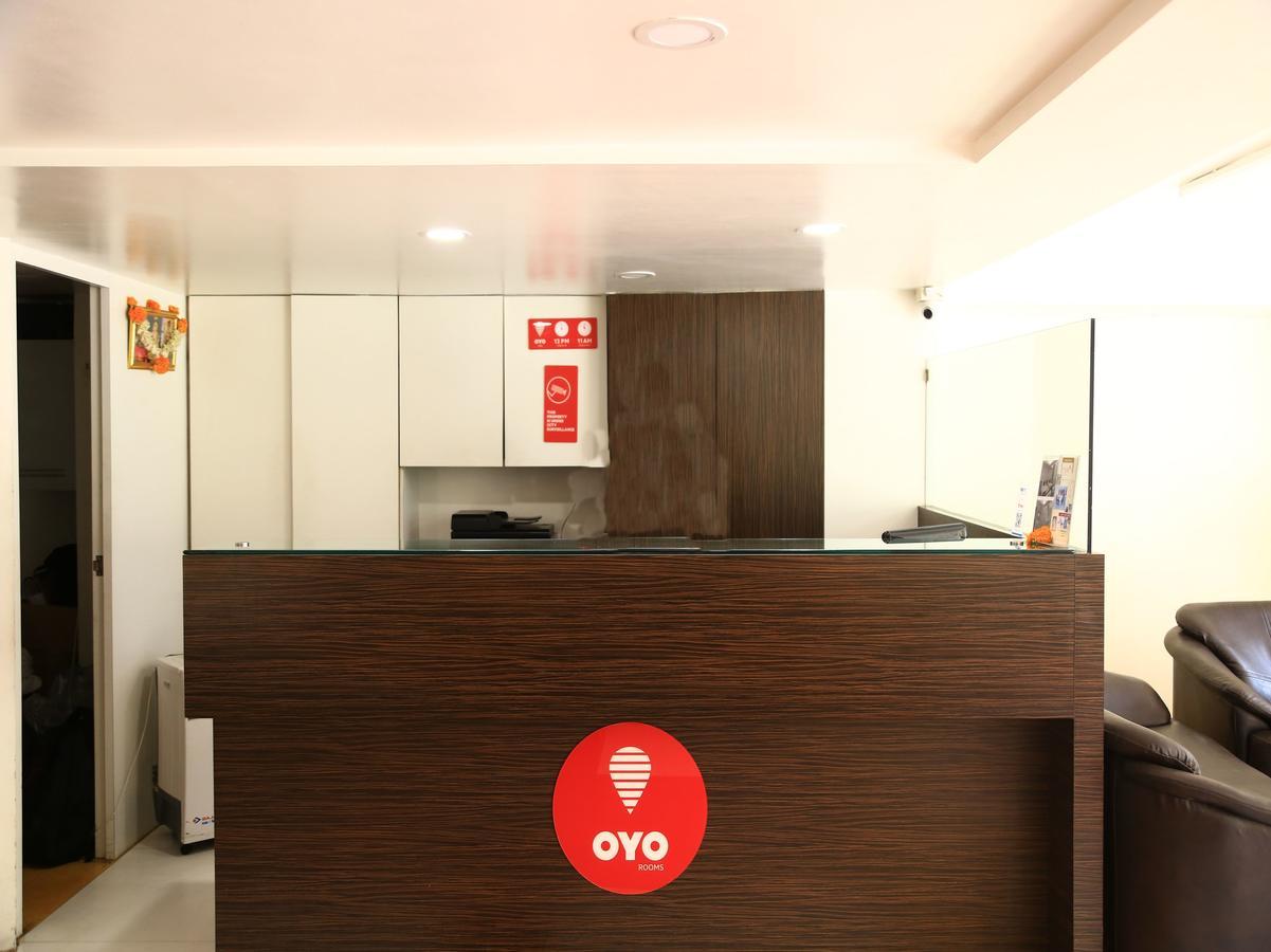 Oyo 13771 Executive Residency Ξενοδοχείο Πούνε Εξωτερικό φωτογραφία