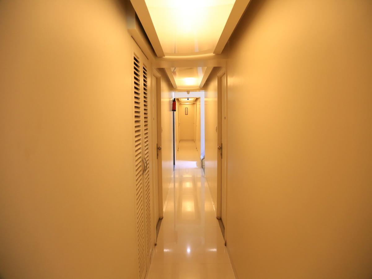 Oyo 13771 Executive Residency Ξενοδοχείο Πούνε Εξωτερικό φωτογραφία