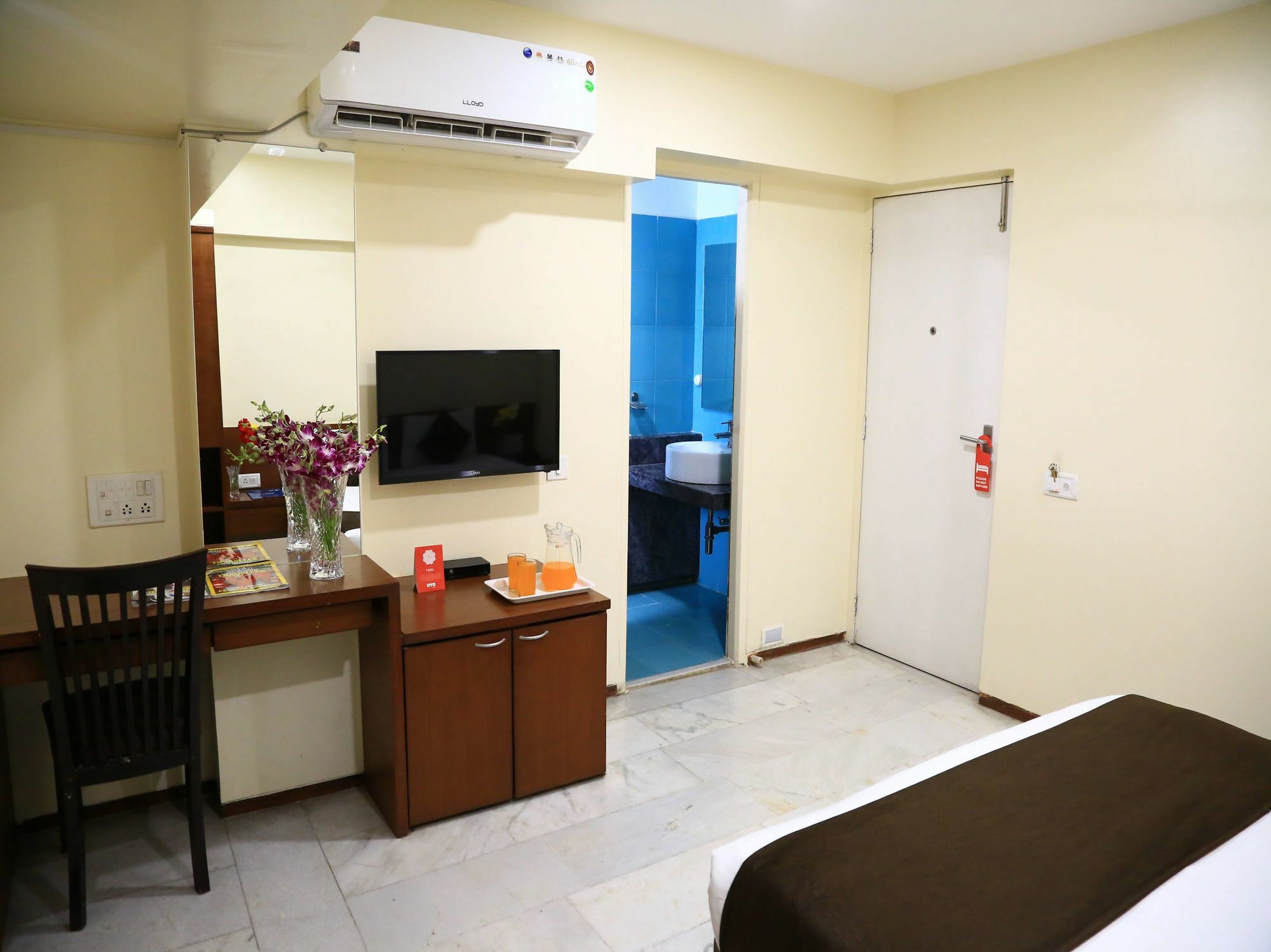 Oyo 13771 Executive Residency Ξενοδοχείο Πούνε Εξωτερικό φωτογραφία